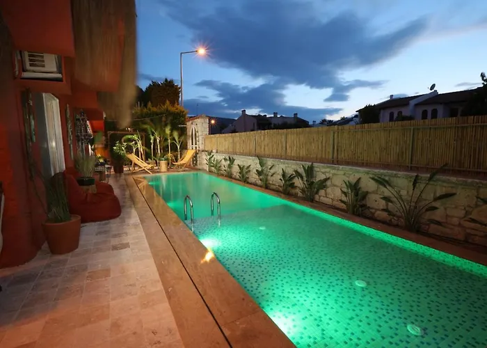 Hotell Bambu Alacati 3*